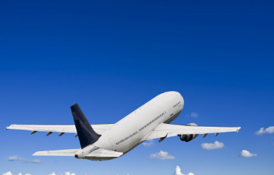 国务院联防联控体制举办记者招待会，详细介绍提高国际物流安全通道工作能力工作情况