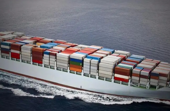 在未来的发展中，海运货代行业将展现出更加璀璨的光芒